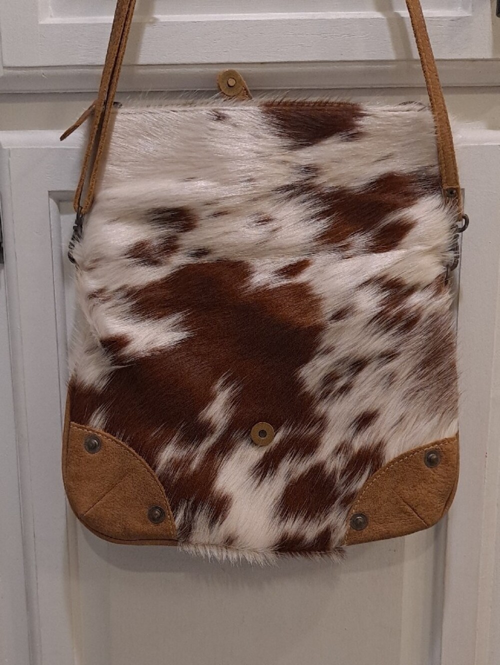 Myra Bag Fold-up Brown Red White Hair-on Hide Leather Upcycled Crossbody - Picture 7 of 10